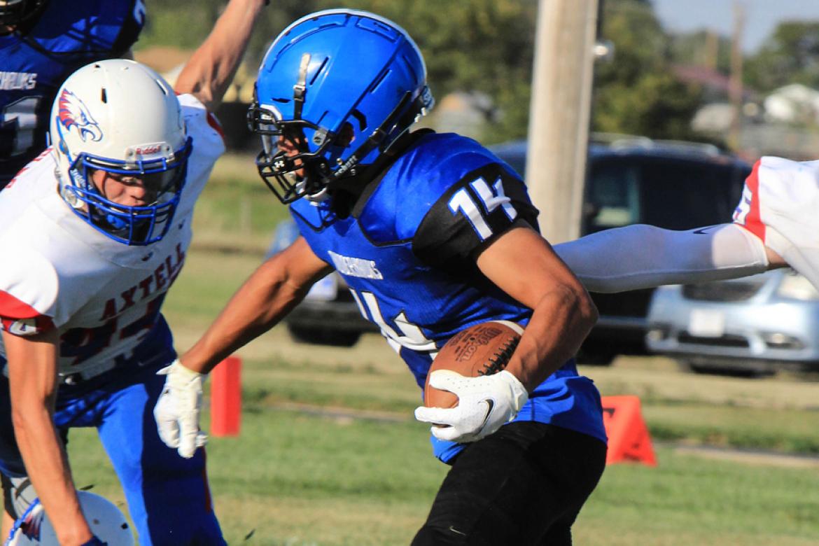 Kansas Pregame 8-Man Top 8: Isaac Mendez (Photo by Kay Haffner)